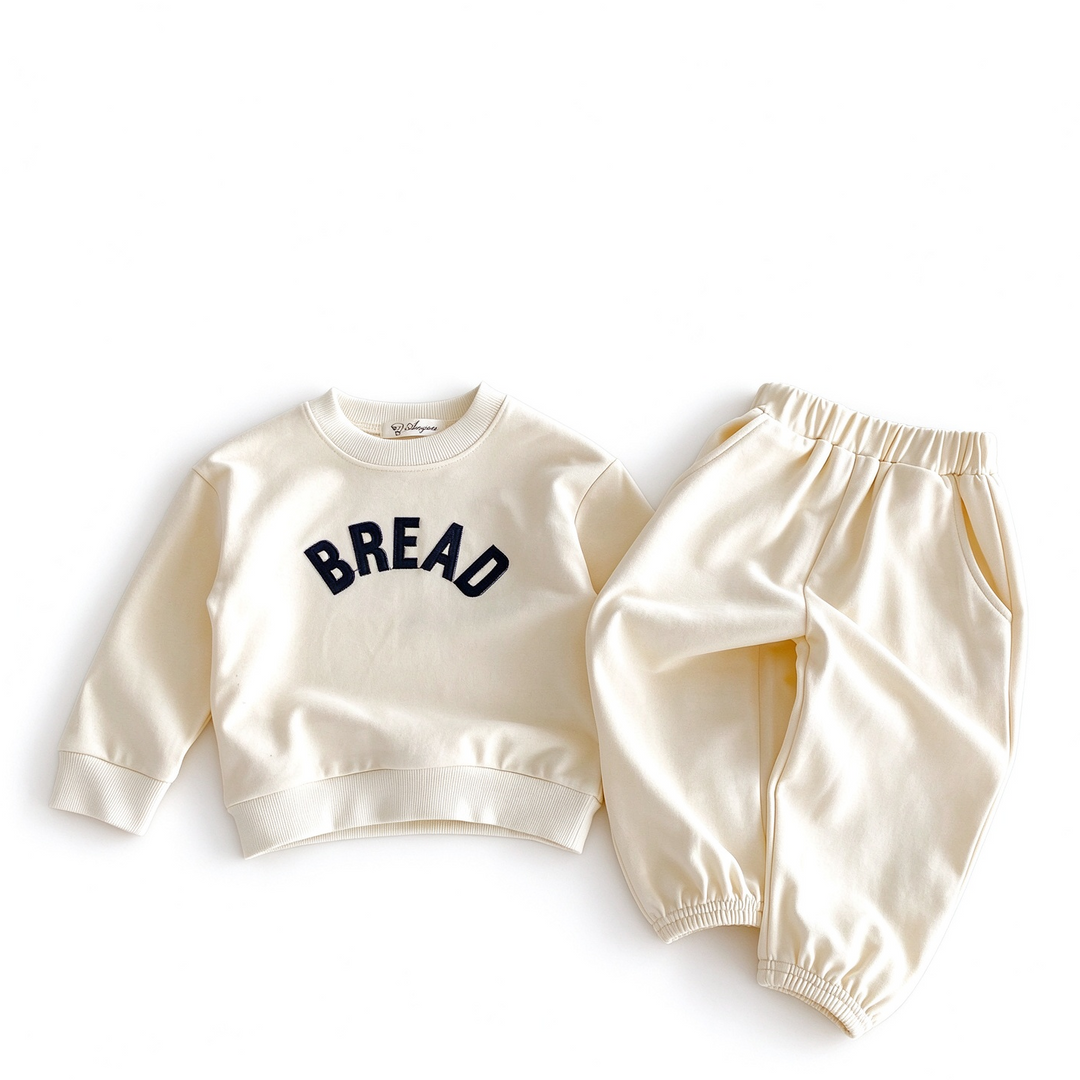 Girls "BREAD" Embroidered Patch Sweatshirt and Sweatpants 2-Piece Set