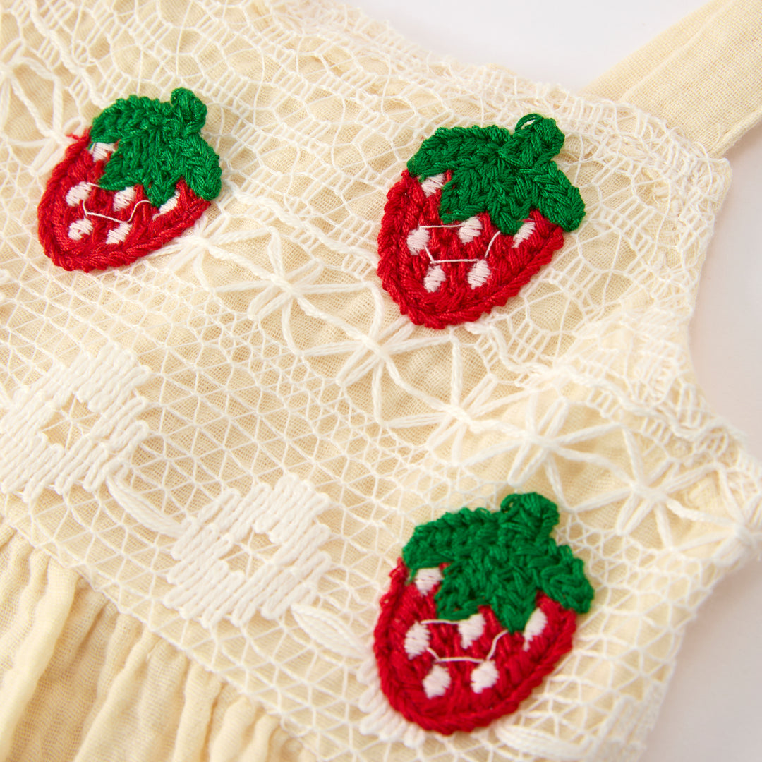 Girls' Strawberry embroidery Camisole Top&Pants 2pcs set
