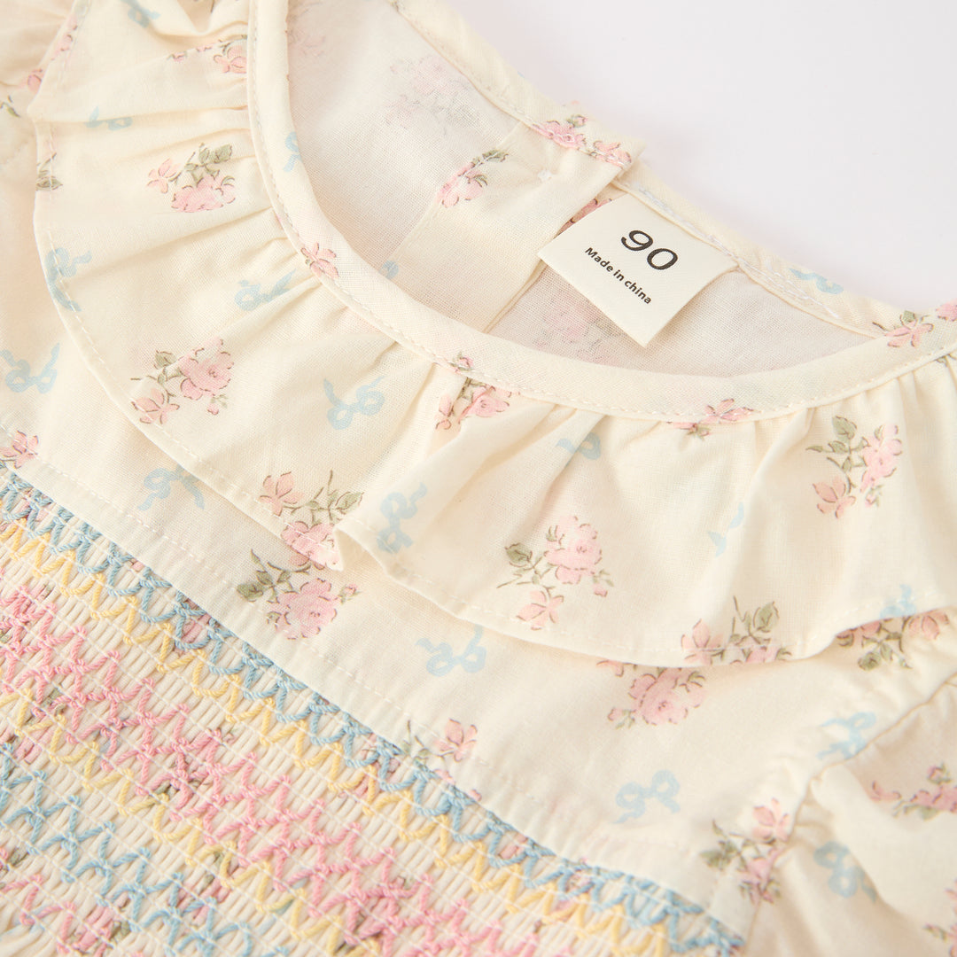 Girls'floral smocked dress flutter Sleeves ruffled hem dress