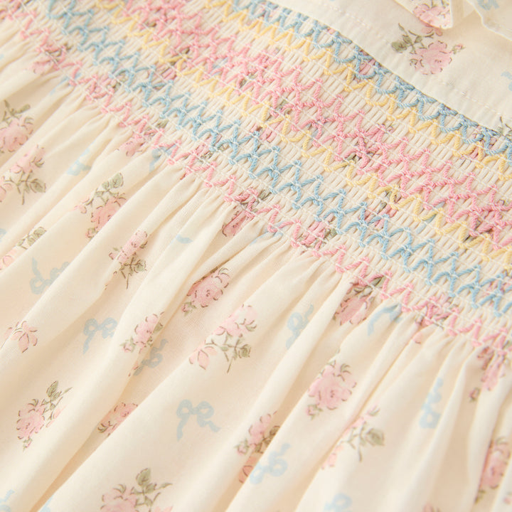 Girls'floral smocked dress flutter Sleeves ruffled hem dress
