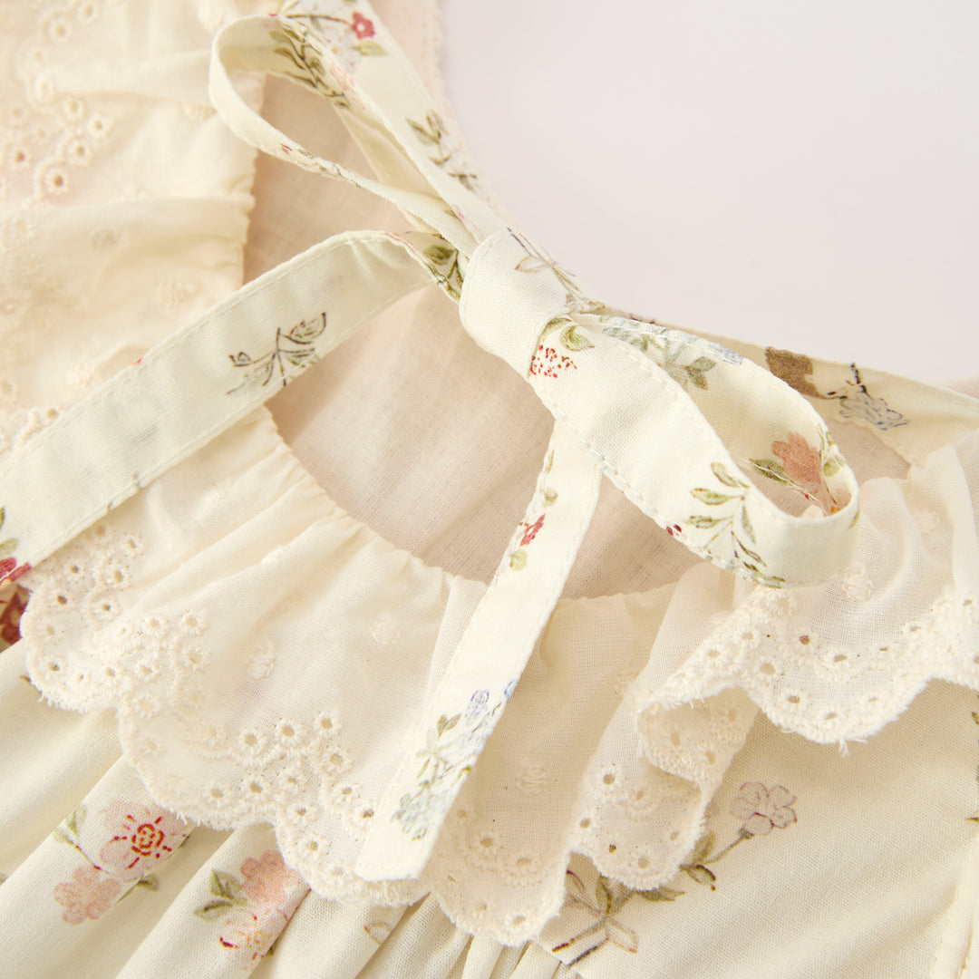 Baby girls floral print cotton smocked dress with lace collar