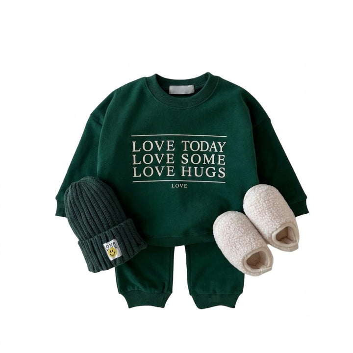 Kids Love Hugs Print Sweatshirt and Sweatpants Set