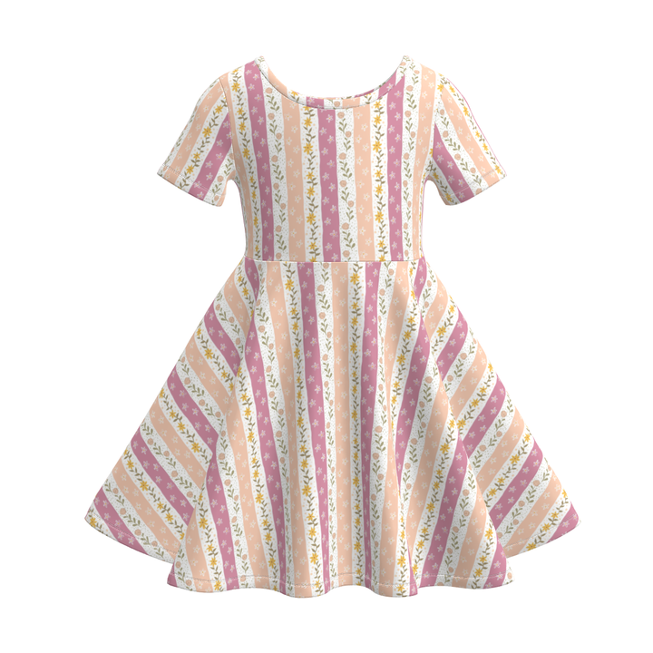 Girls short sleeved  Pastoral floral twirly dress for summer