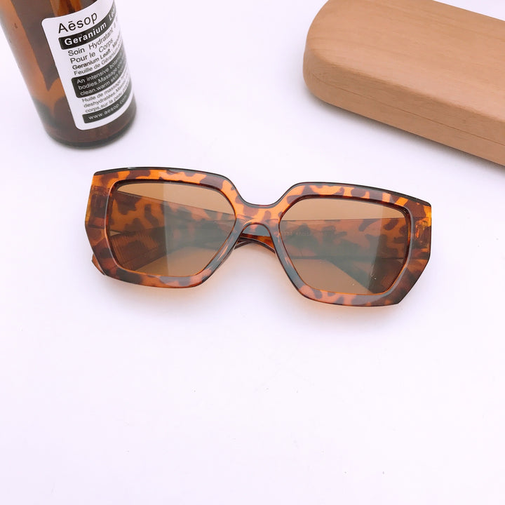 Gradient color square frame cool kids sunglasses
