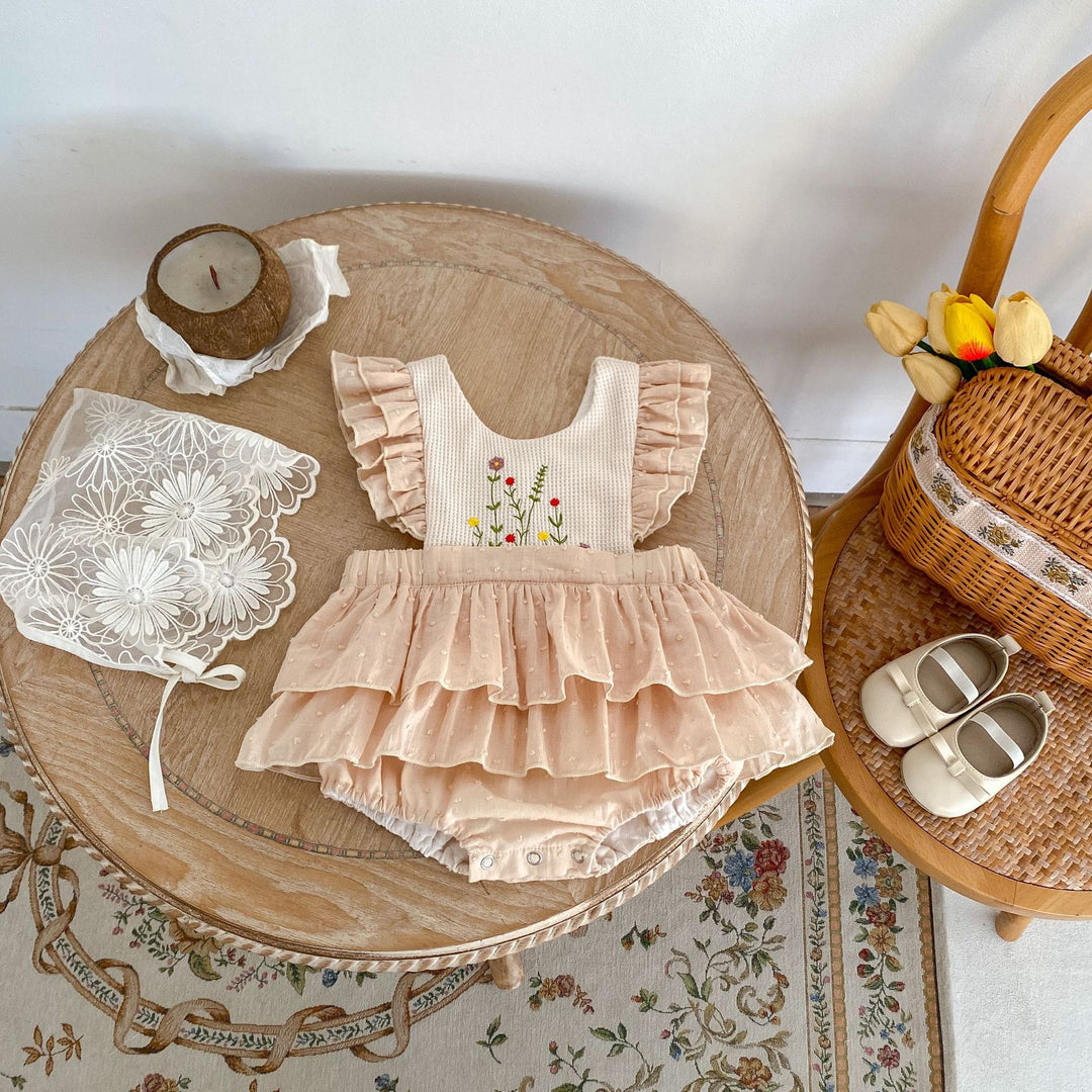 Baby floral embroidery romper with flying sleeves