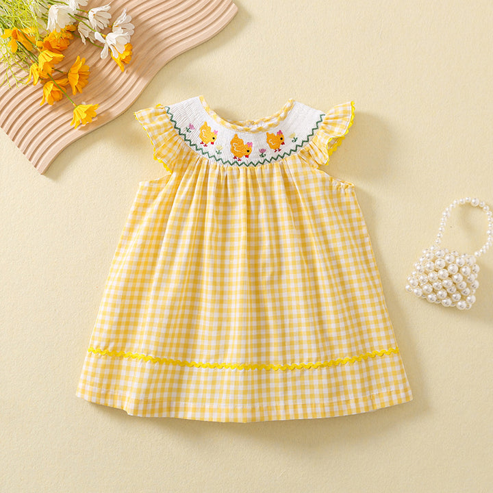 Chick embroidery smocked dress with flying sleeves