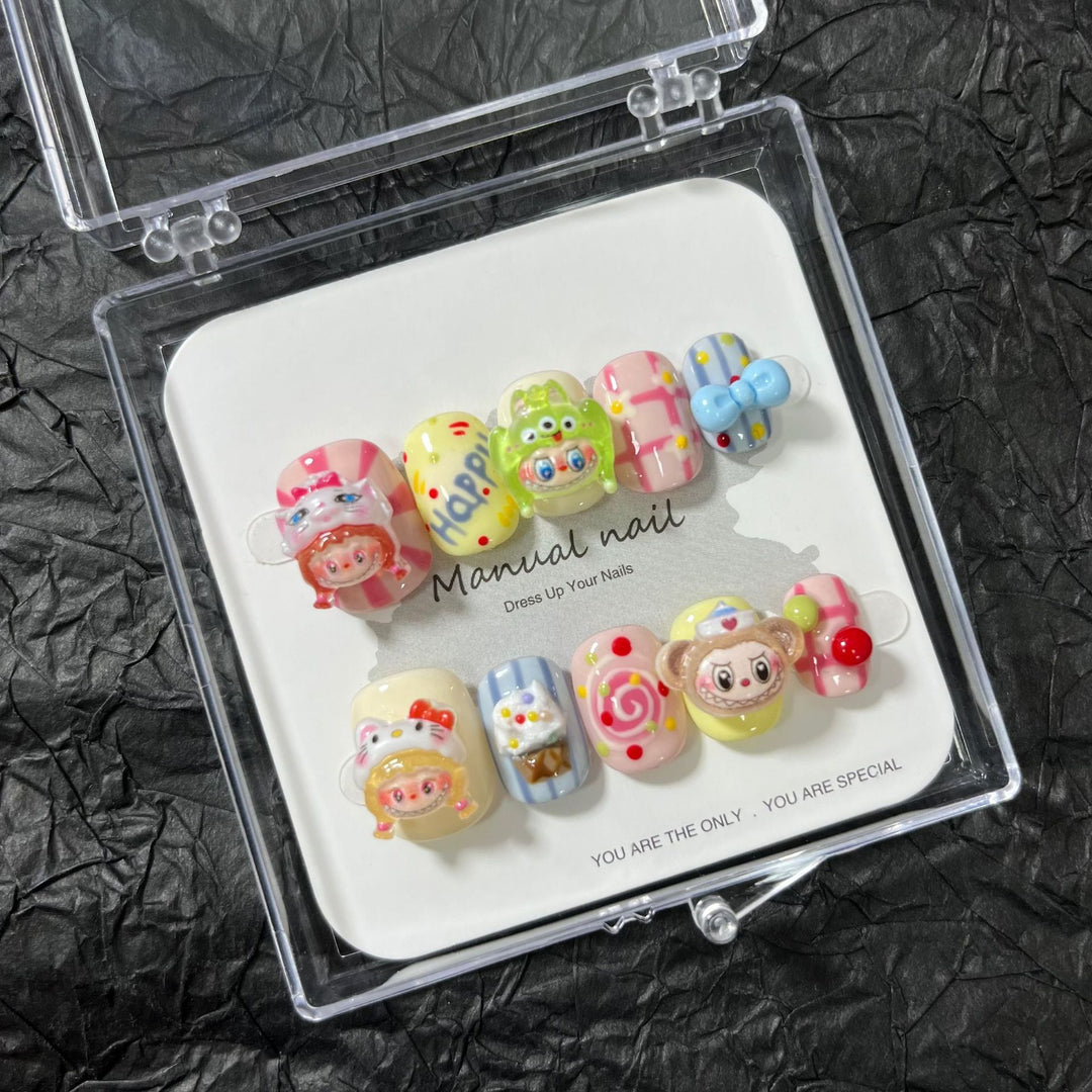 Handmade cute monster girl short Press On Nails