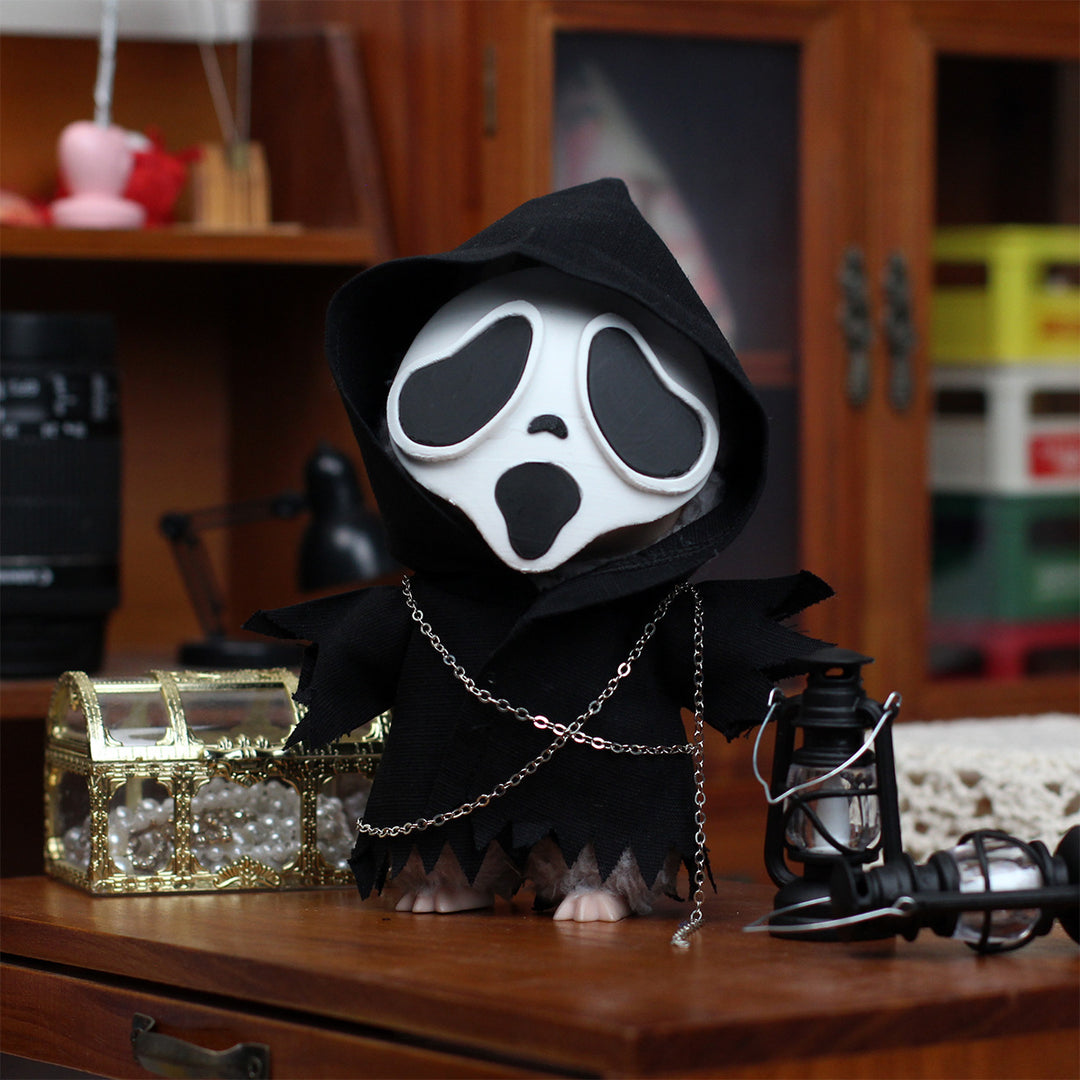 Halloween costume for labubu