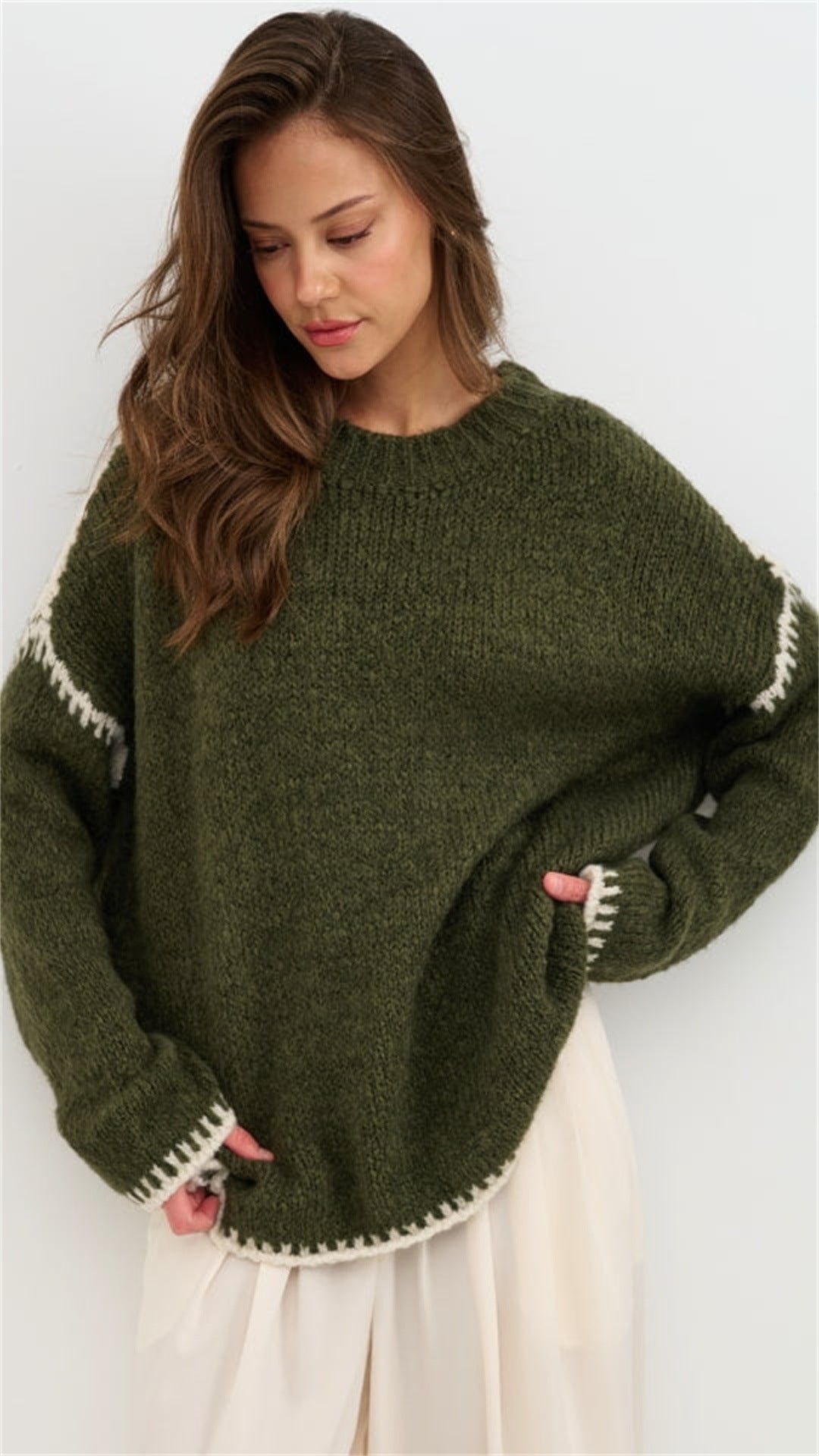 Loose contrast color knitted oversized sweater