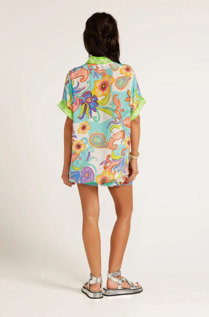 Summer Graffiti Vacation Shorts Set for seaside
