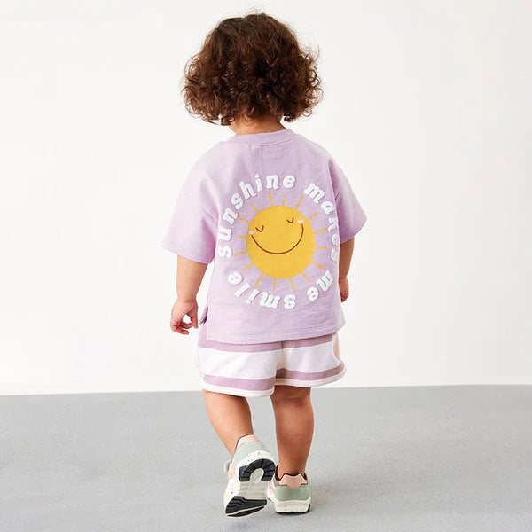 Girl's "Sunshine Makes Me Smile" Letter Print Tee with Shorts Set