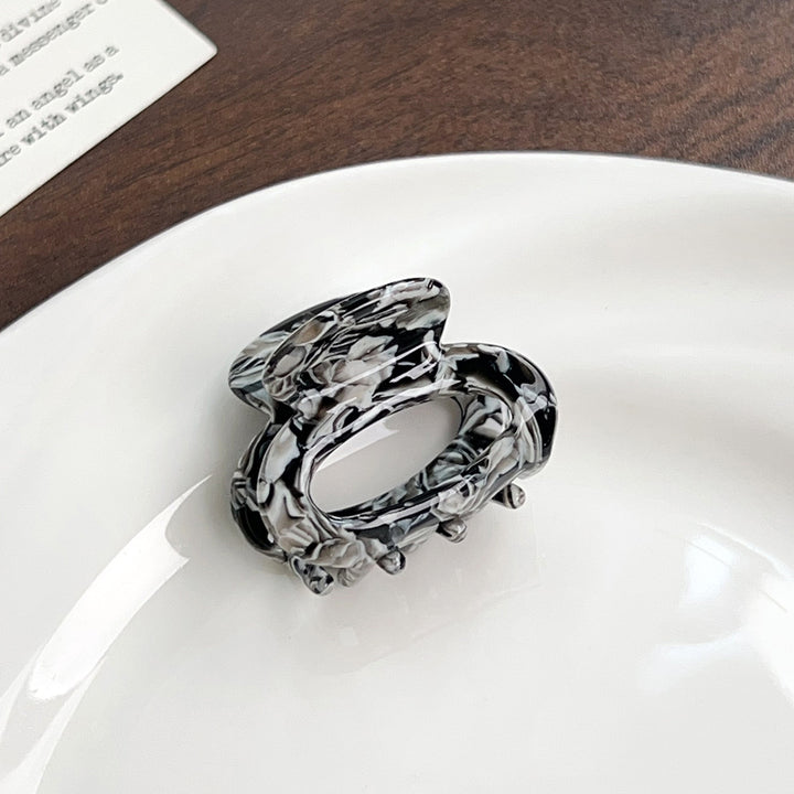 Mini Oval Shark hair claw clips