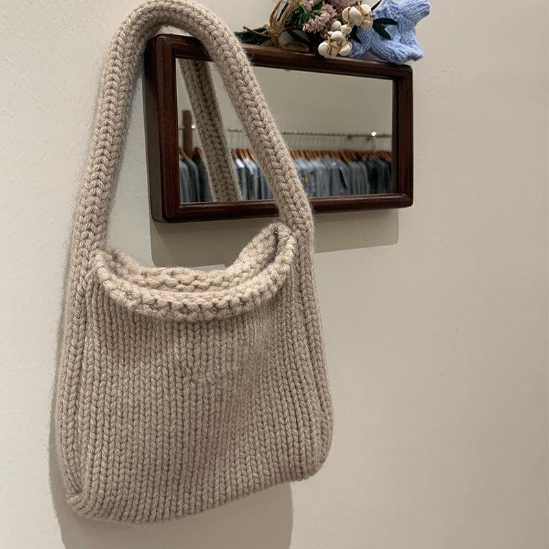 Wool knitted small handbags crocheted thick needle handbags