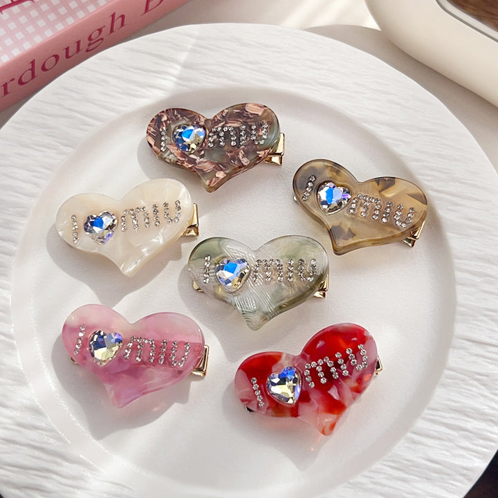 Valentine's Day heart-shaped diamond hair shark clip