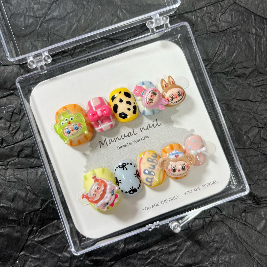 Handmade cute monster girl short Press On Nails