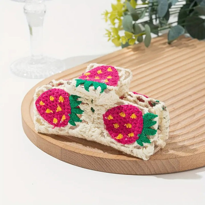 Flower knitted holiday style shark hair clip