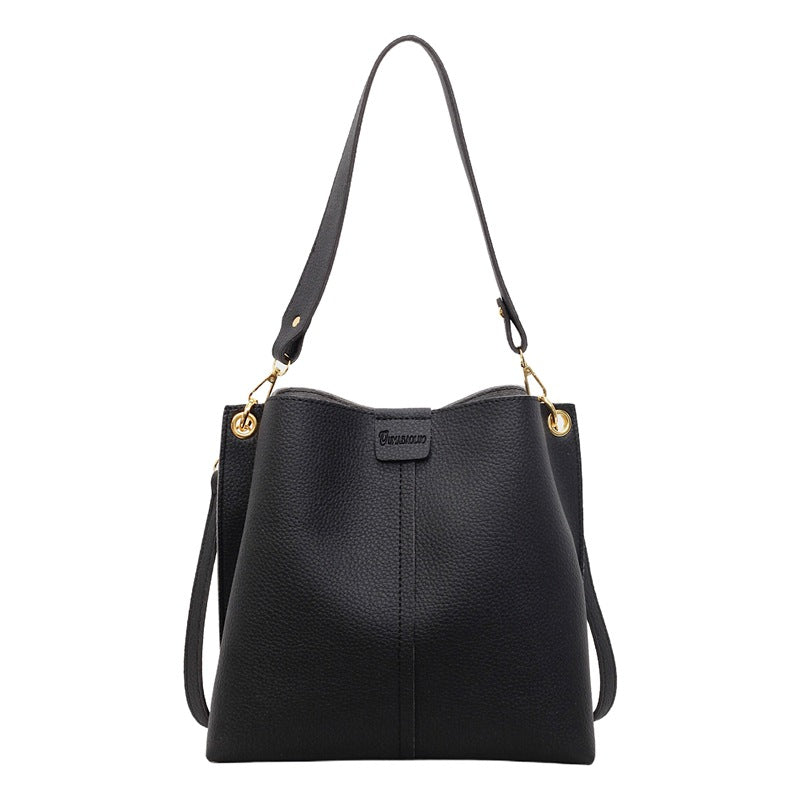 Large-capacity bucket shoulder bag for women