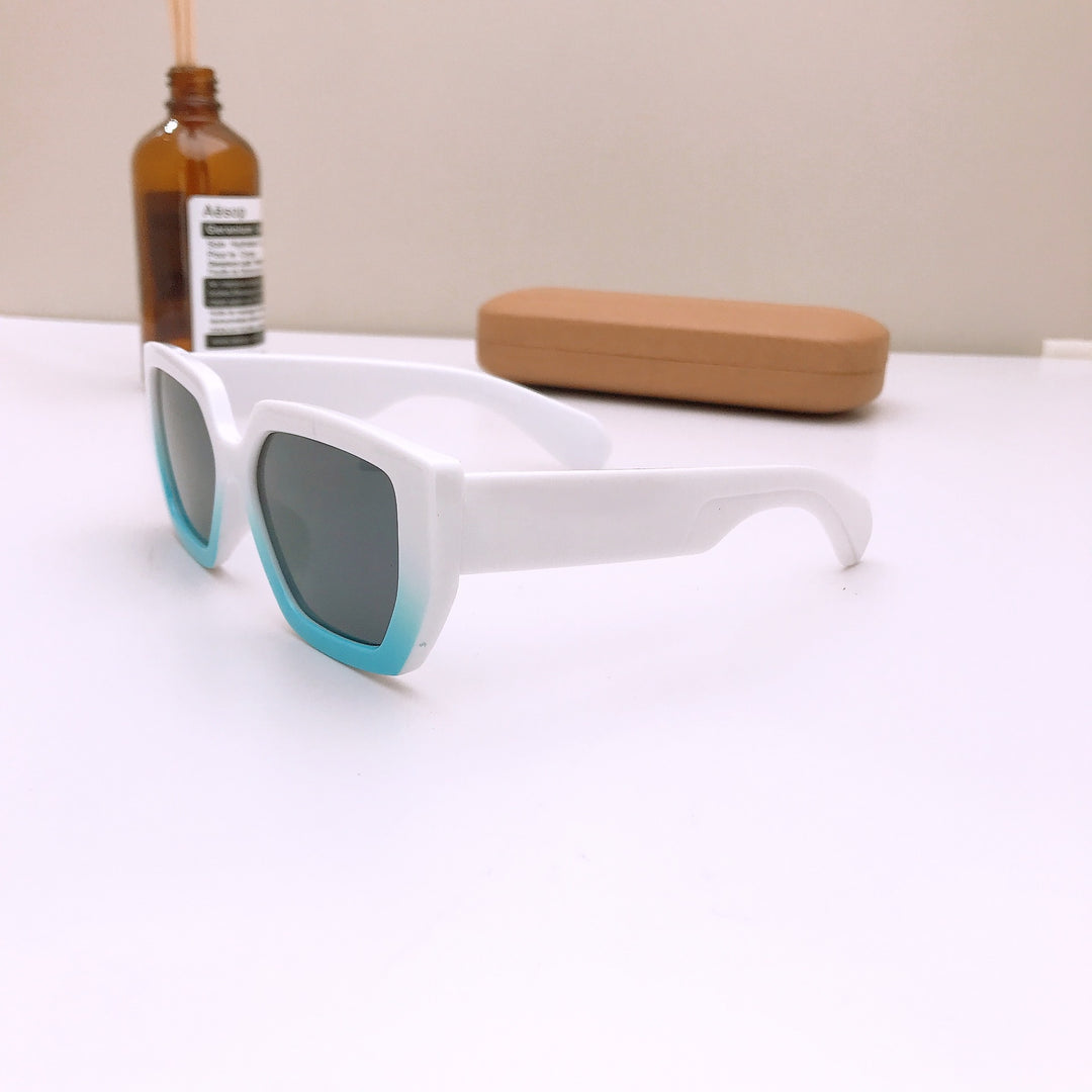 Gradient color square frame cool kids sunglasses