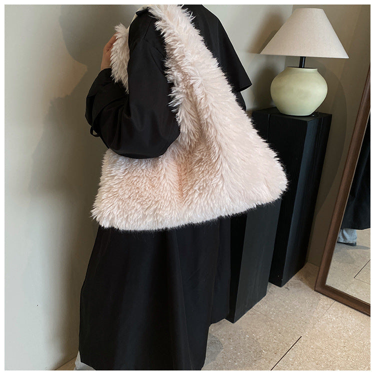 Large capacity plush bag solid color furry shoulder bag