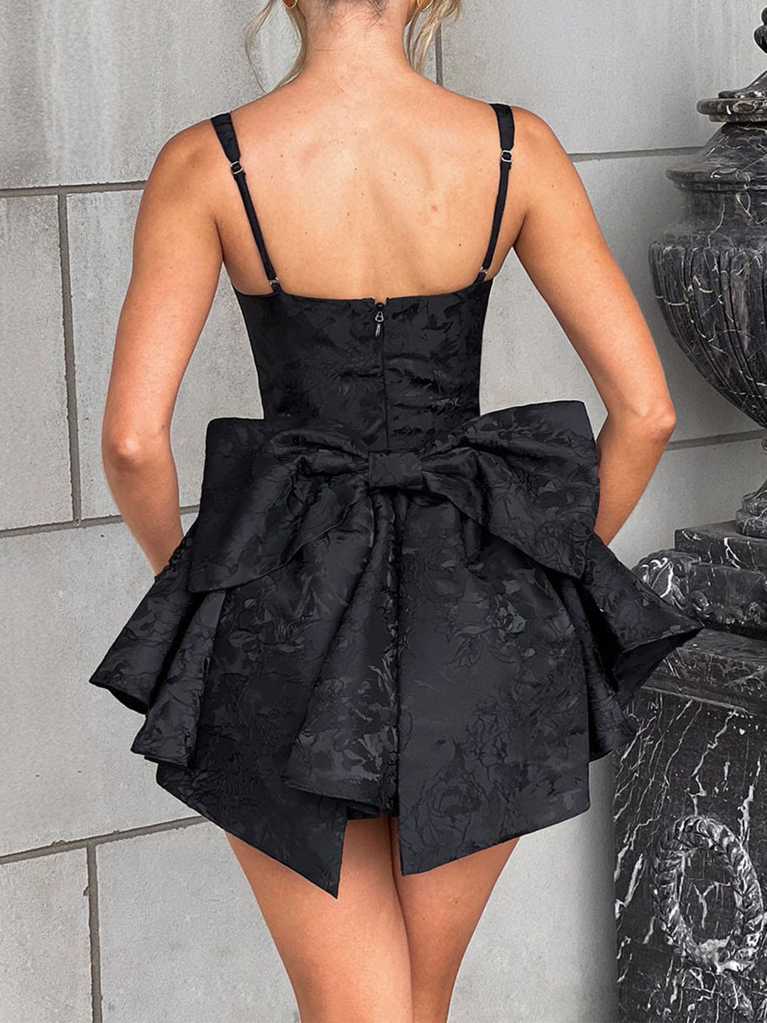 Straps Mini Puffy Bow-back evening dress