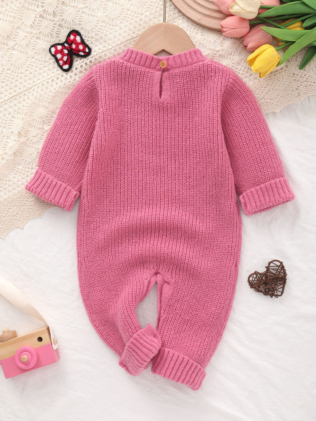 Baby Girl Sweet Bow Embroidery Knit Romper