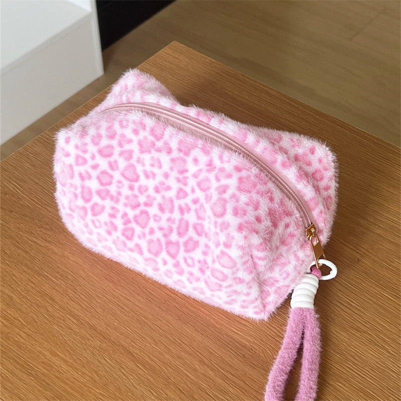 Pink leopard plush portable cosmetic bag