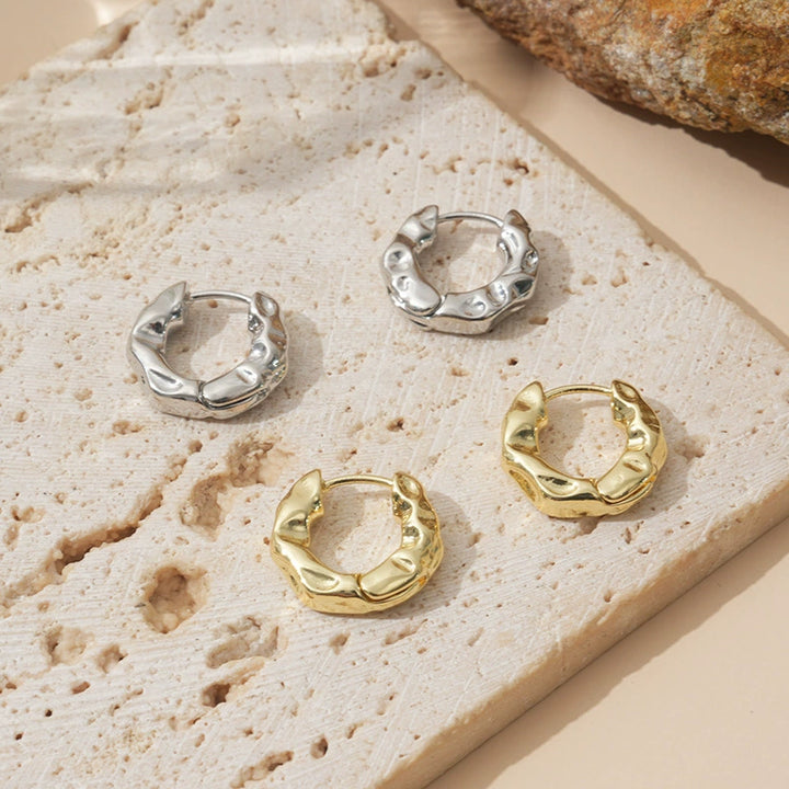 Irregular metal hoop earrings Fashionable commuter earrings