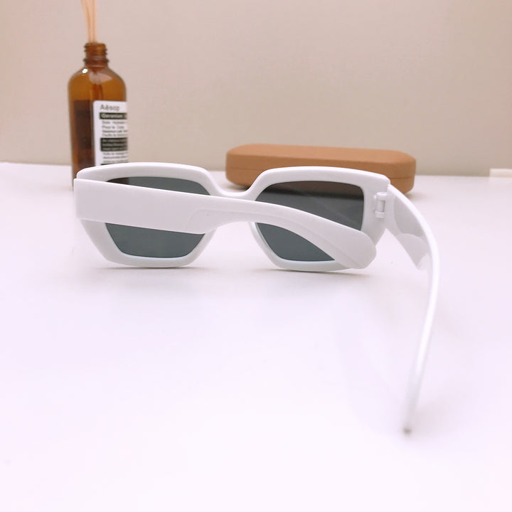Gradient color square frame cool kids sunglasses