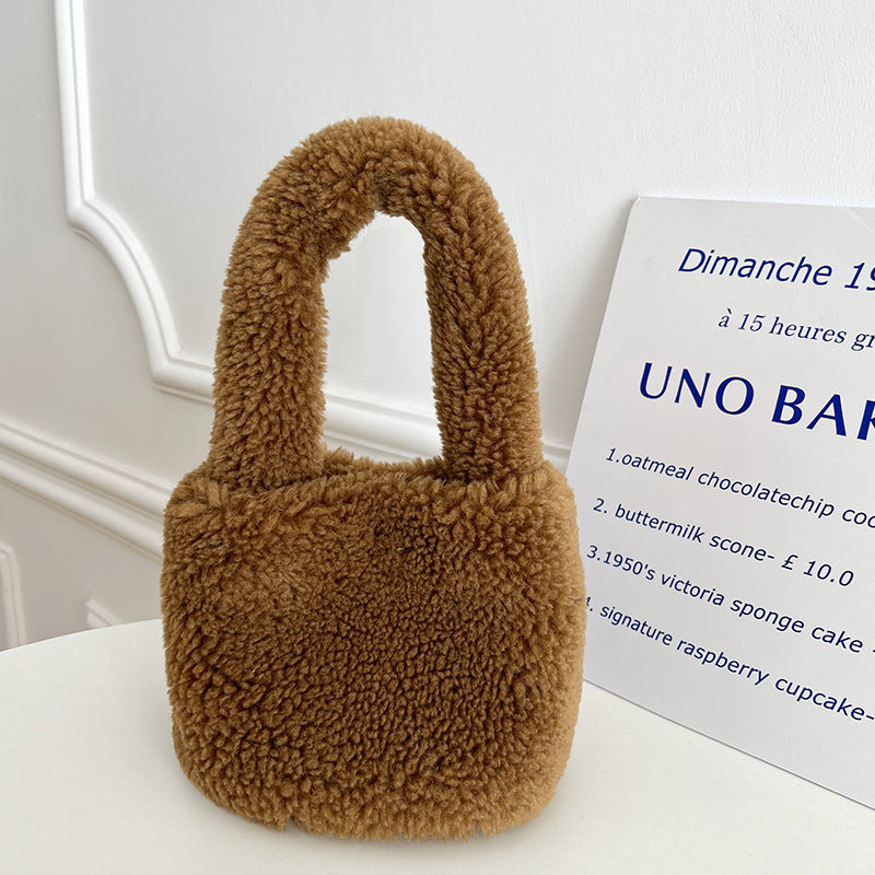 Furry bucket bag mini plush handbag