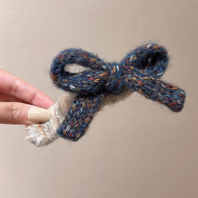 Handmade knitted bow duckbill hair clip