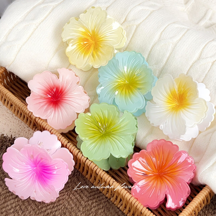 Flower-Shaped Hair Clip Gradient Color Hair clip for Vacation