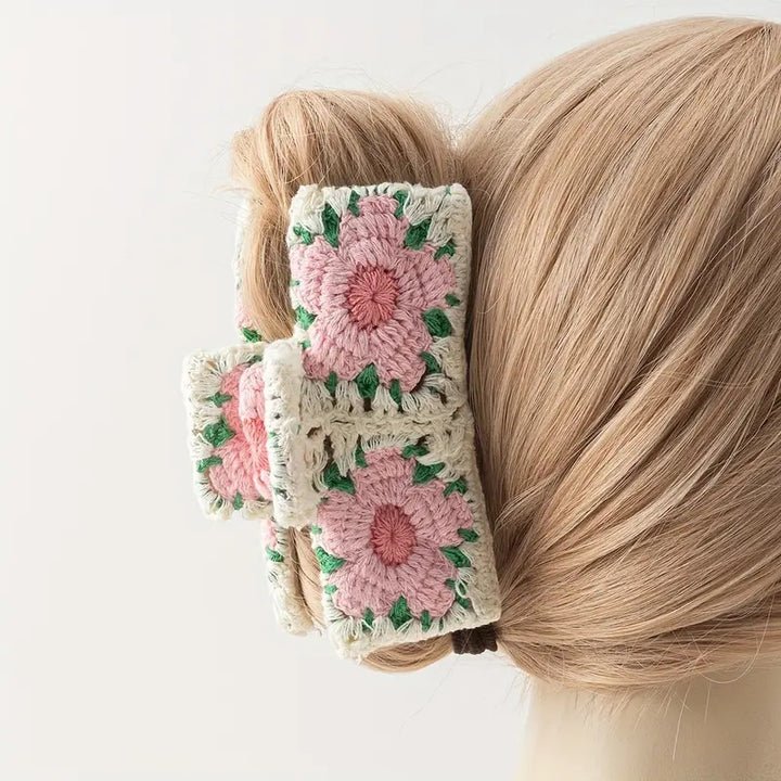 Flower knitted holiday style shark hair clip