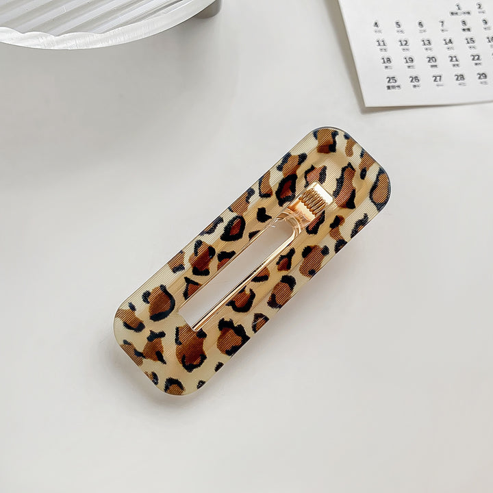 Leopard acrylic hair clip