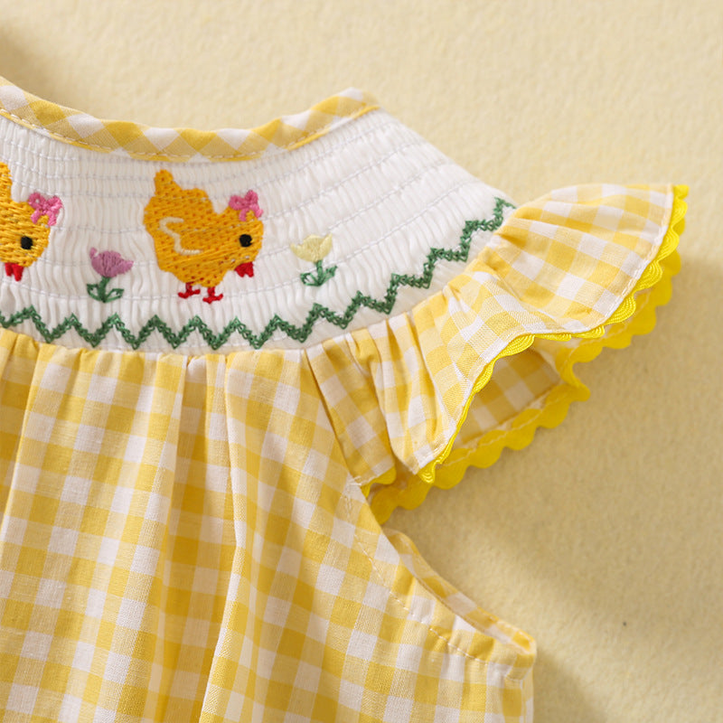 Chick embroidery smocked dress with flying sleeves
