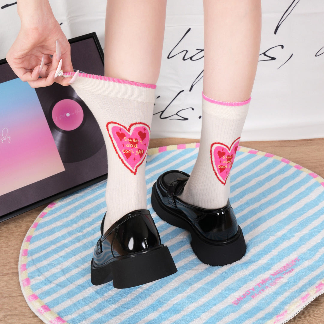 Sweet heart pattern mid-calf socks Valentine's socks
