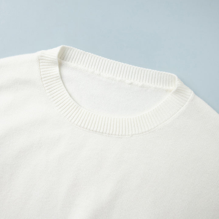 Round neck solid color knitted sweater Basic all-match sweater