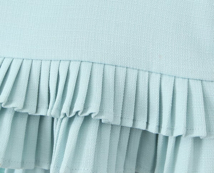 Striped short-sleeved shirt&low-waist pleated skirt