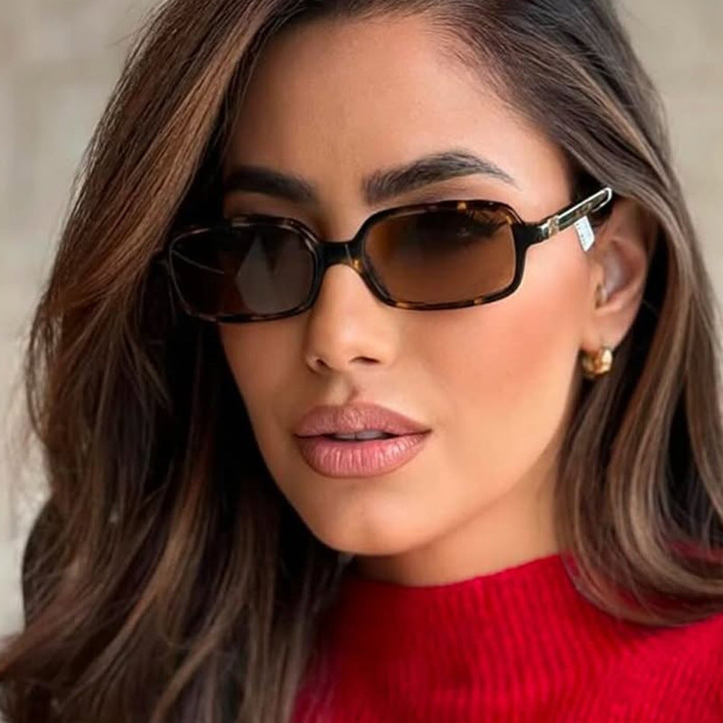 Square small frame sunglasses for women