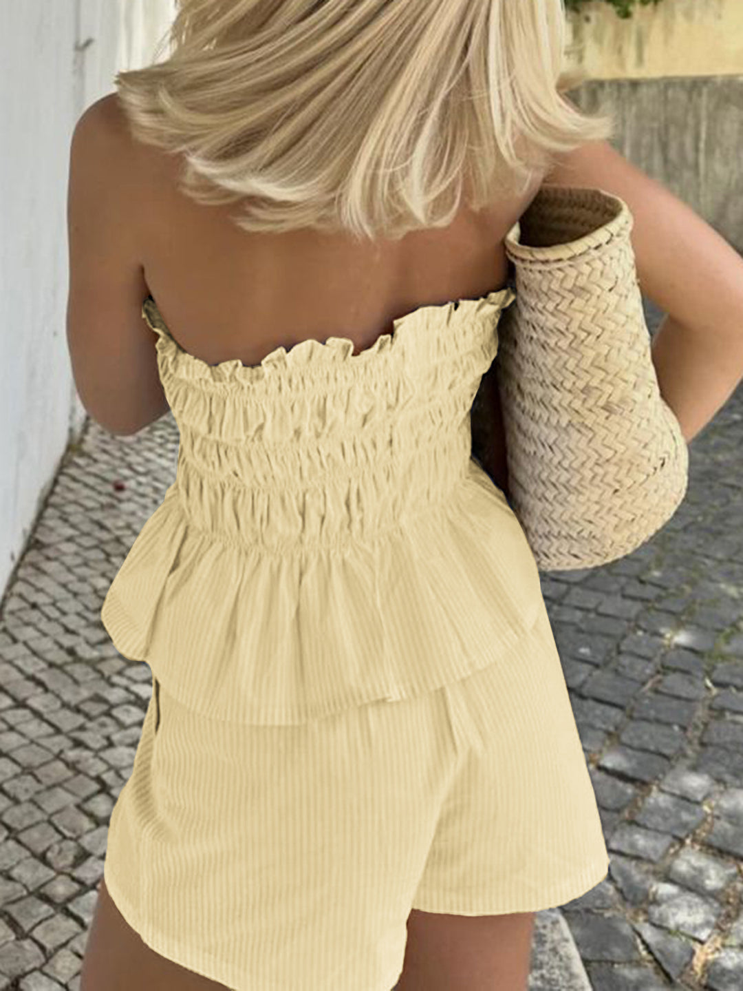 Women's ruffled tube top shorts suit