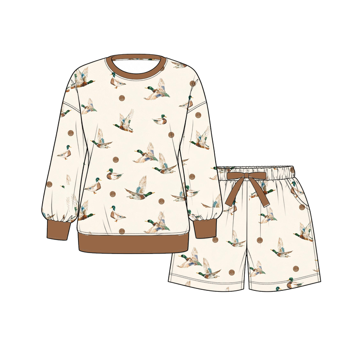 Mommy and Me Matching Flying Duck Print Long Sleeve Top & Shorts Set