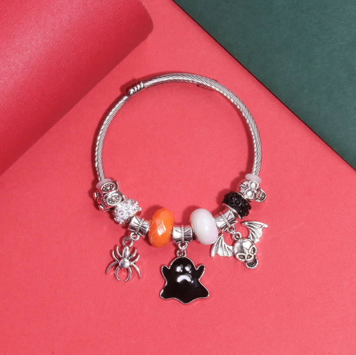 Halloween DIY beaded bracelet holiday gift