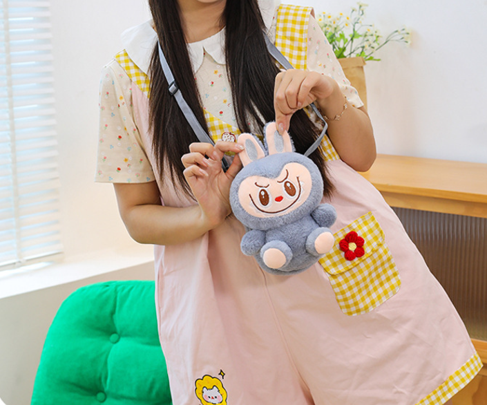 Labubu doll plush small bag cartoon labubu mobile phone bag