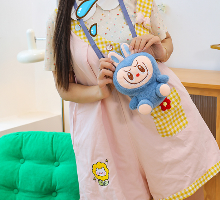 Labubu doll plush small bag cartoon labubu mobile phone bag