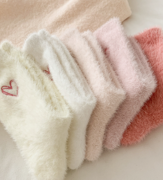 Women's fleece warm mid-calf socks with heart embroidery