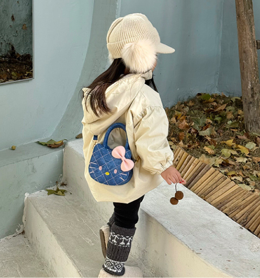 Embroidered Kitten & Bowknot Mini Handbag for Girls